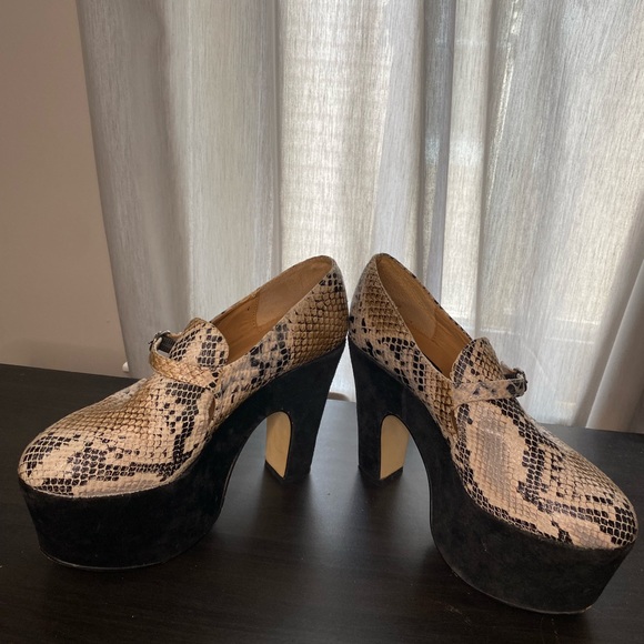 Deena & Ozzy snakeskin platform heels size 8 - Picture 7 of 8